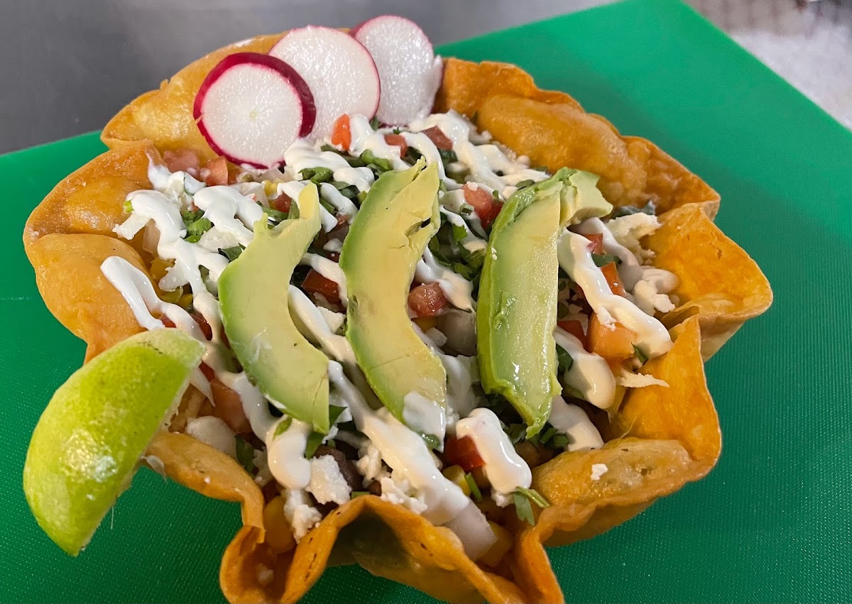 Eru's Mexican Grill & Taqueria Photos 2